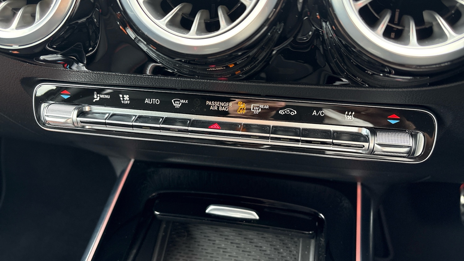 Used Mercedes-Benz EQA 2024 for sale - 76449223: Photo 22