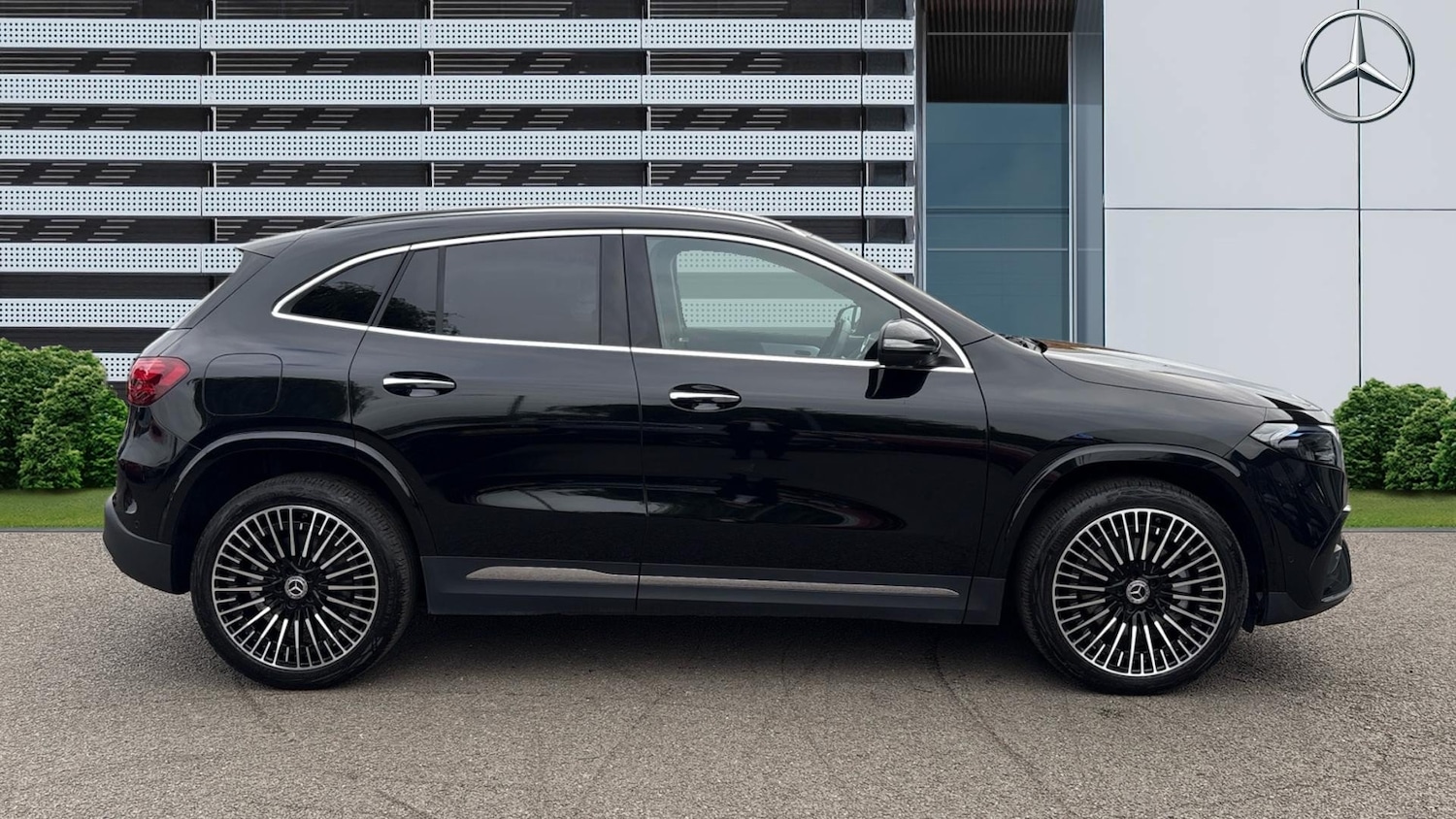 Used Mercedes-Benz EQA 2024 for sale - 76449223: Photo 5