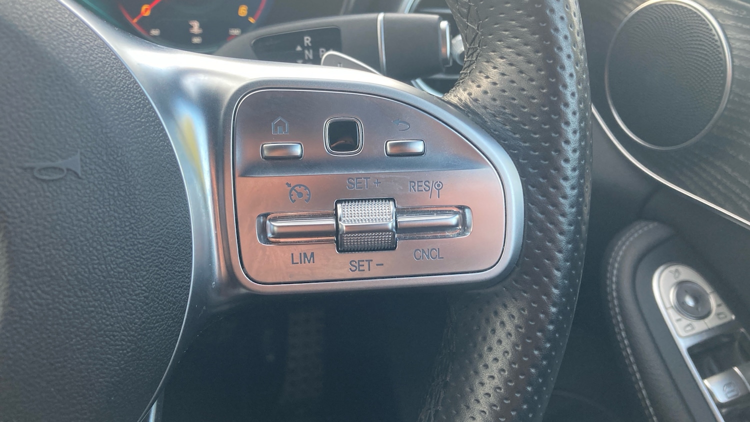 Used Mercedes-Benz C Class 2020 for sale - 76663615: Photo 21