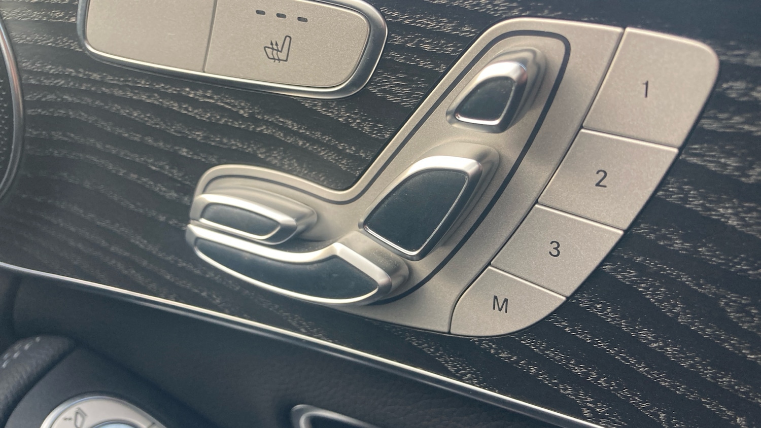 Used Mercedes-Benz C Class 2020 for sale - 76663615: Photo 26