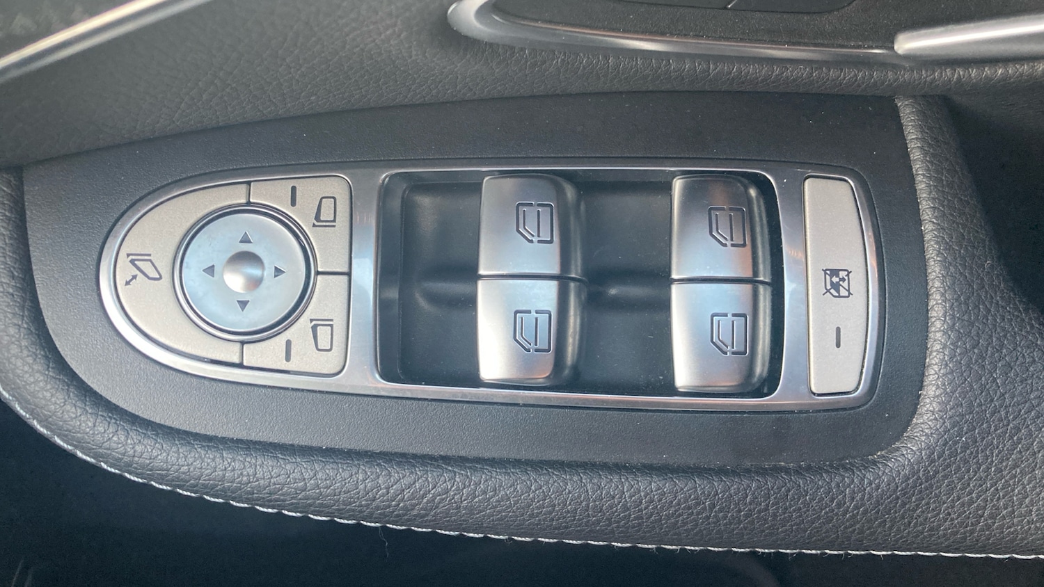 Used Mercedes-Benz C Class 2020 for sale - 76663615: Photo 27