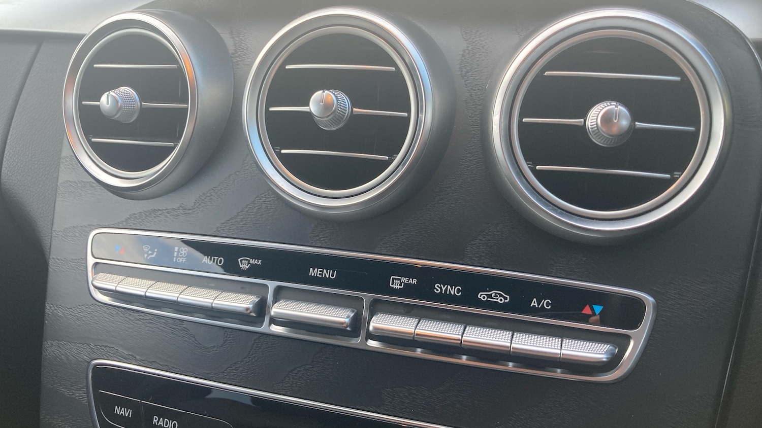 Used Mercedes-Benz C Class 2020 for sale - 76663615: Photo 29