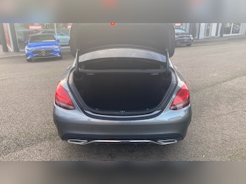 Used Mercedes-Benz C Class 2020 for sale - 76663615: Photo