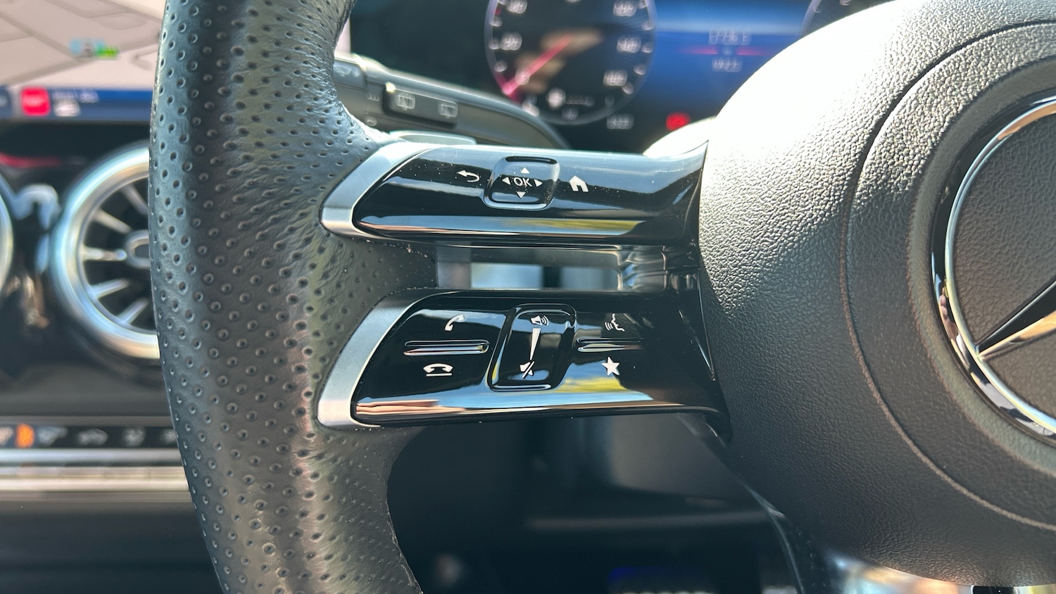 Used Mercedes-Benz GLB 2024 for sale - 78164646: Photo 21