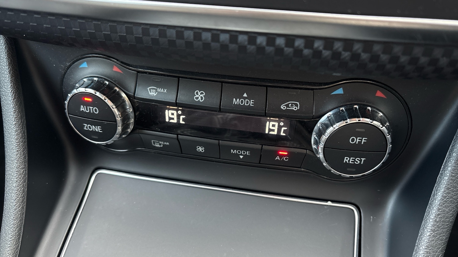 Used Mercedes-Benz A-Class 2018 for sale - 76263712: Photo 27