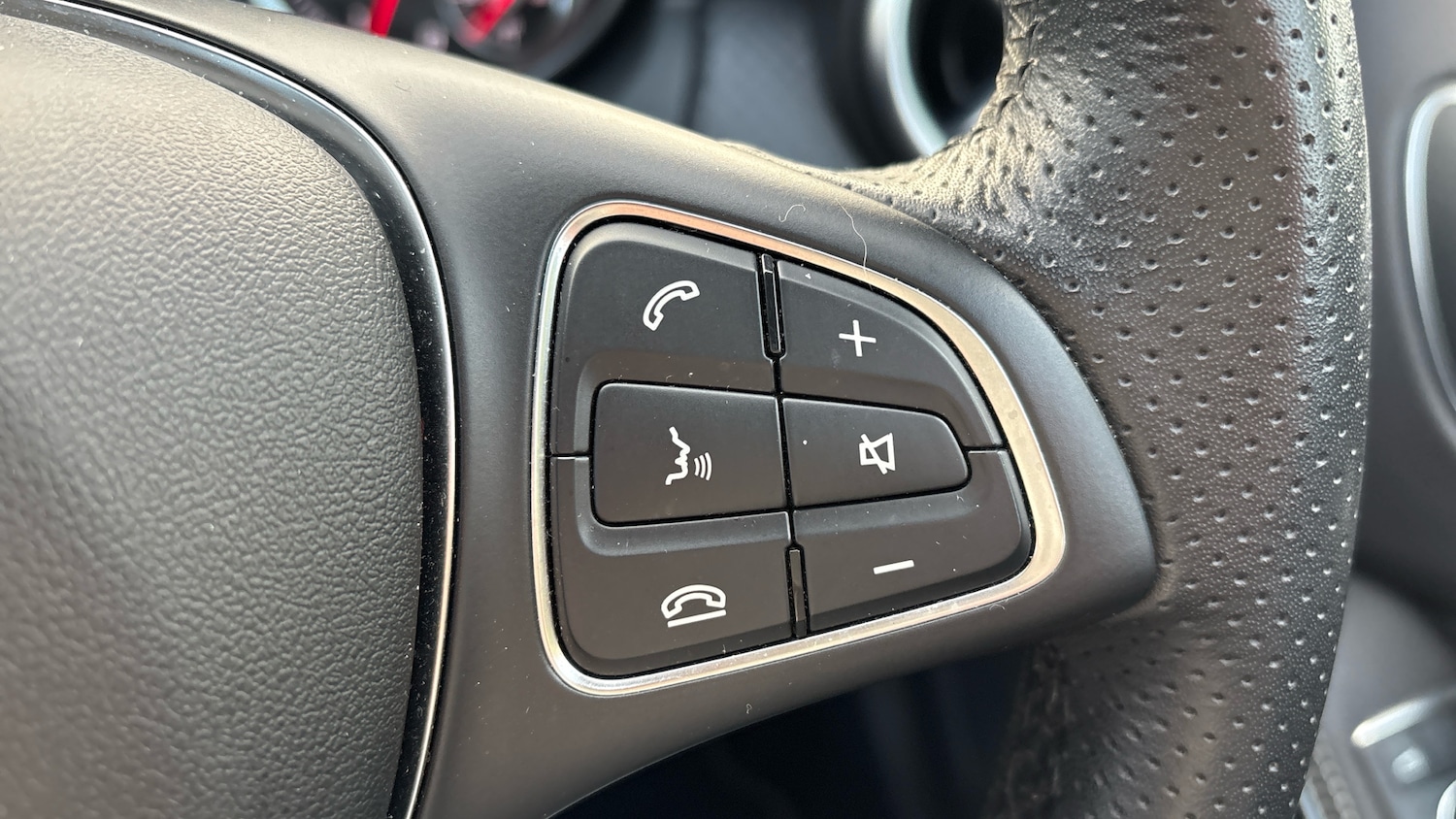 Used Mercedes-Benz A-Class 2018 for sale - 76263712: Photo 30