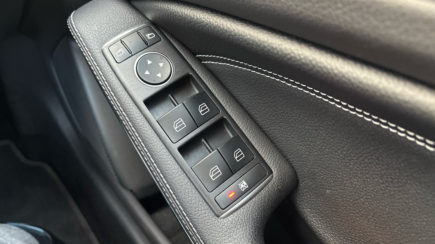 Used Mercedes-Benz A-Class 2018 for sale - 76263712: Photo 31