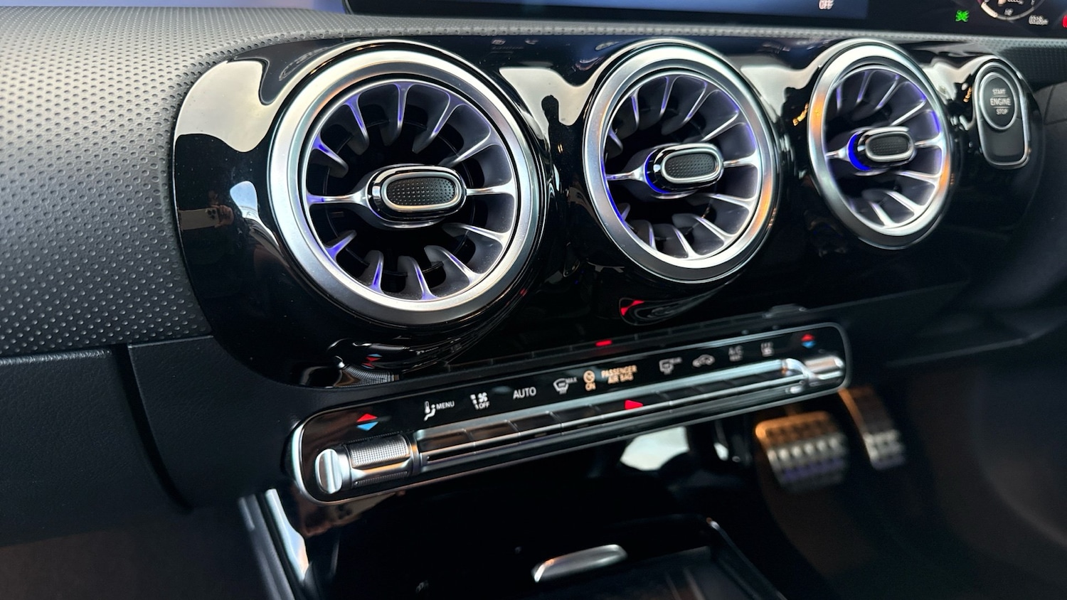 Used Mercedes-Benz CLA 2024 for sale - 76881476: Photo 34