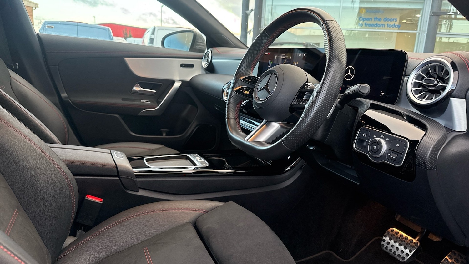 Used Mercedes-Benz CLA 2024 for sale - 76881476: Photo 38