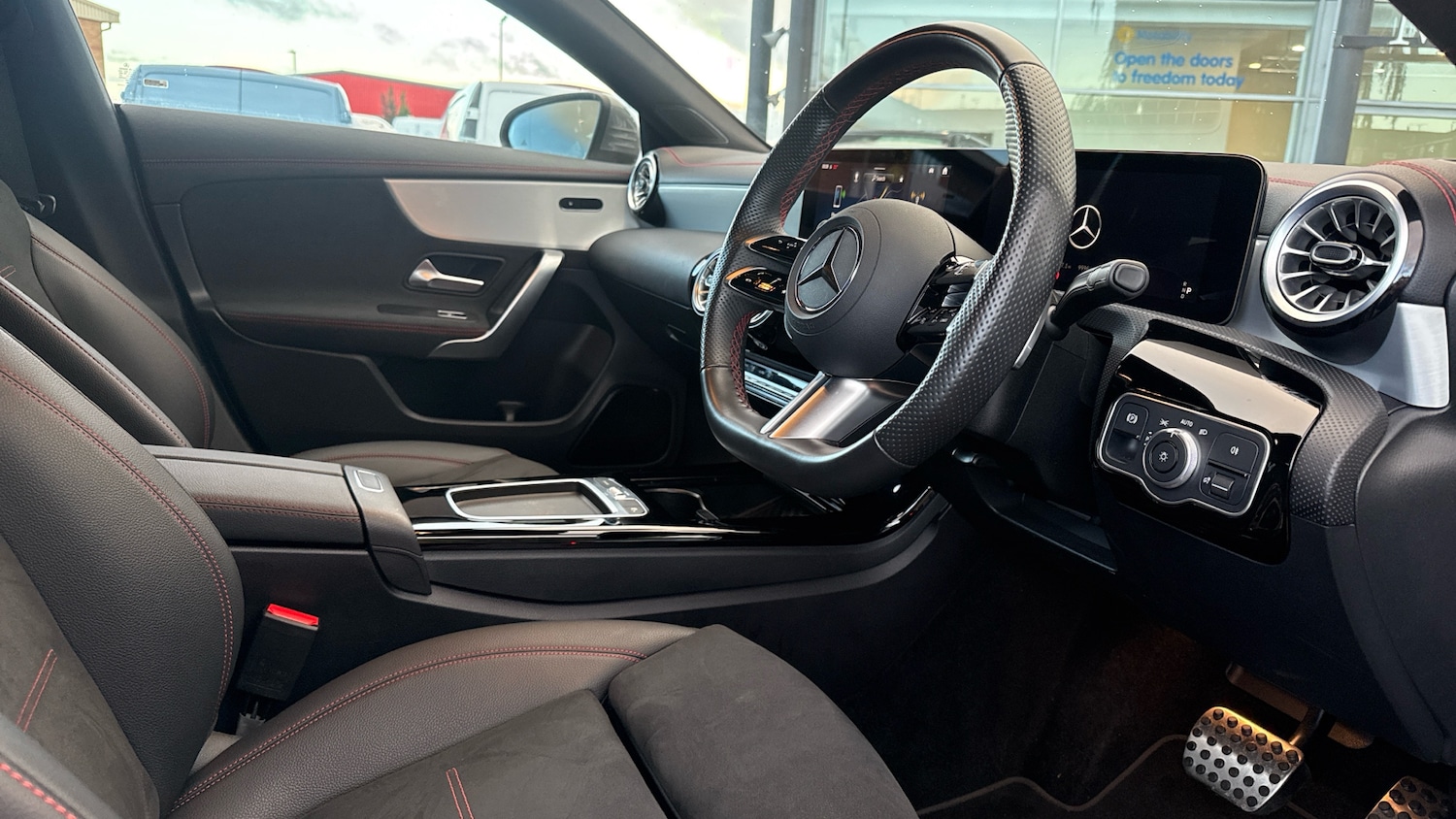 Used Mercedes-Benz CLA 2024 for sale - 77107475: Photo 38