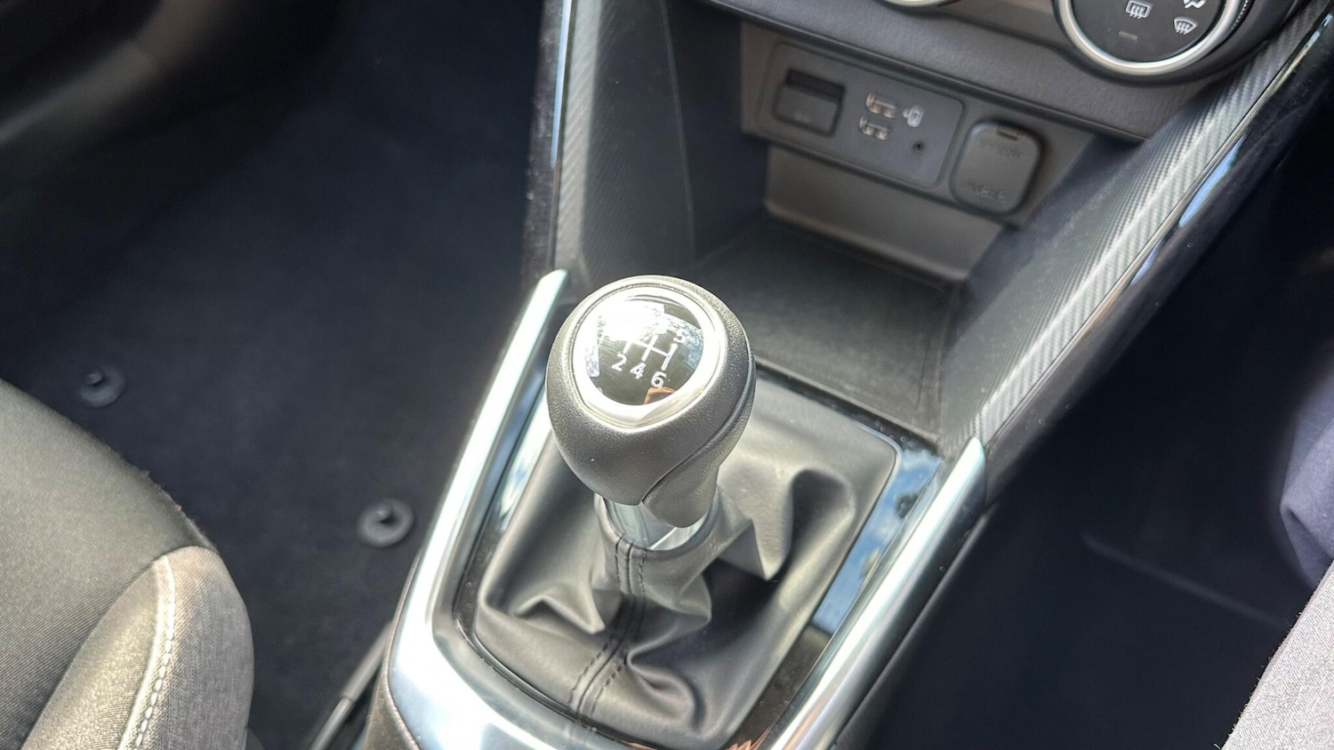 Used Mazda Mazda2 2023 for sale - 76675773: Photo 10