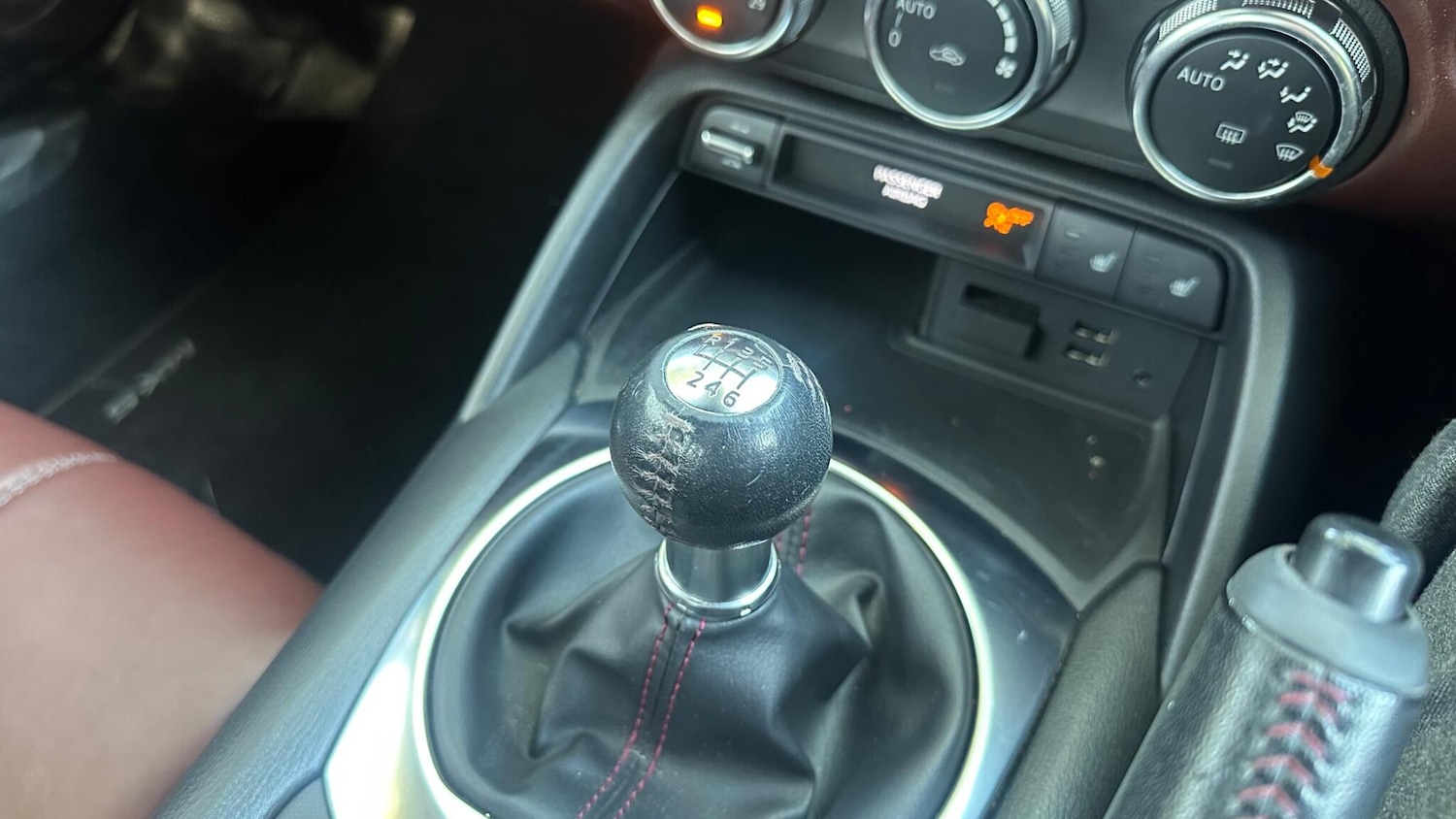 Used Mazda MX-5 2019 for sale - 76673724: Photo 9