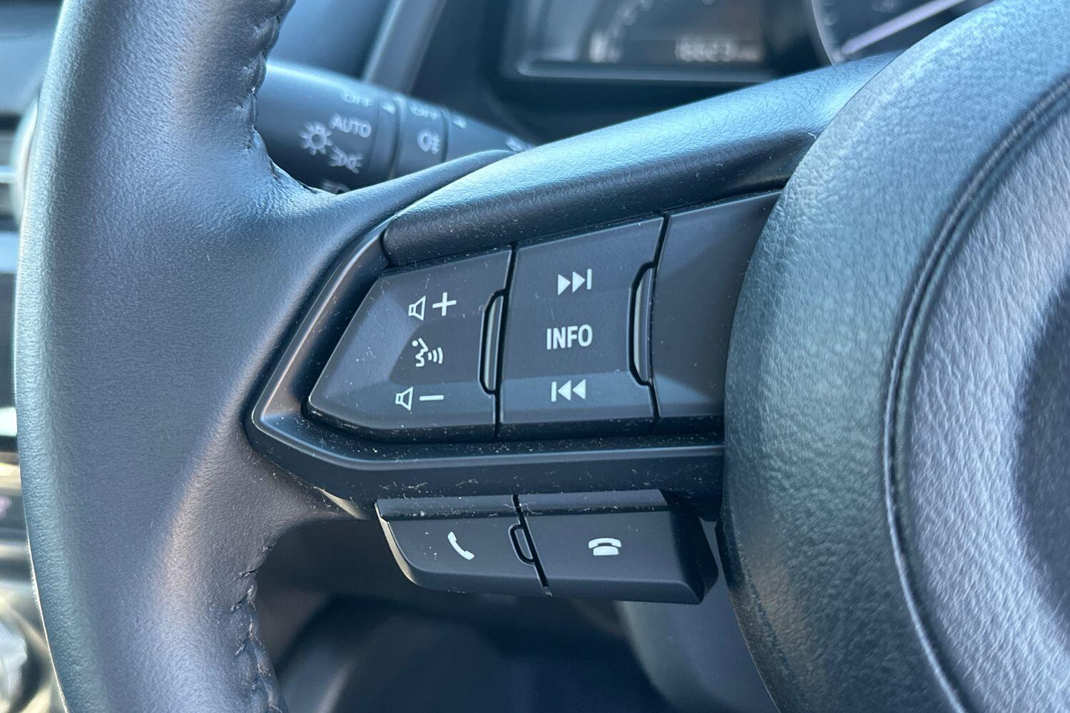 Used Mazda Mazda2 2023 for sale - 77941836: Photo 16