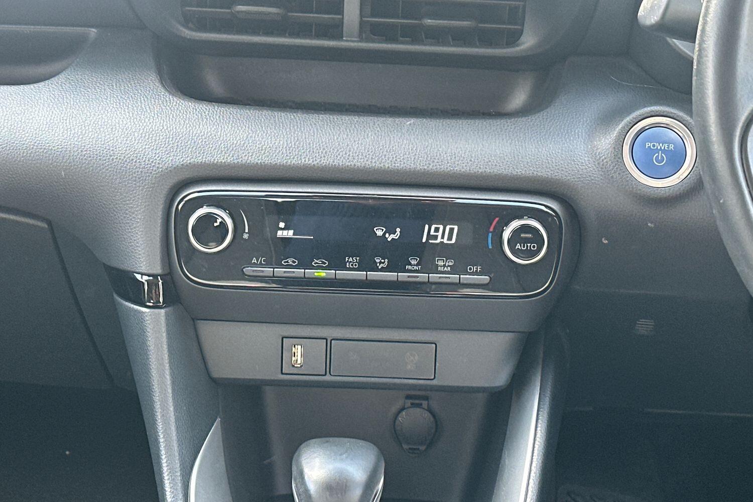 Used Mazda Mazda2 HYBRID 2023 for sale - 78015182: Photo 12