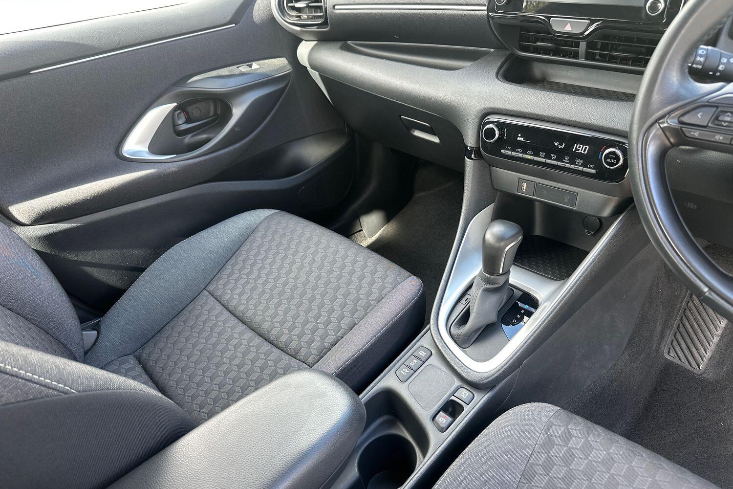 Used Mazda Mazda2 HYBRID 2023 for sale - 78015182: Photo 17