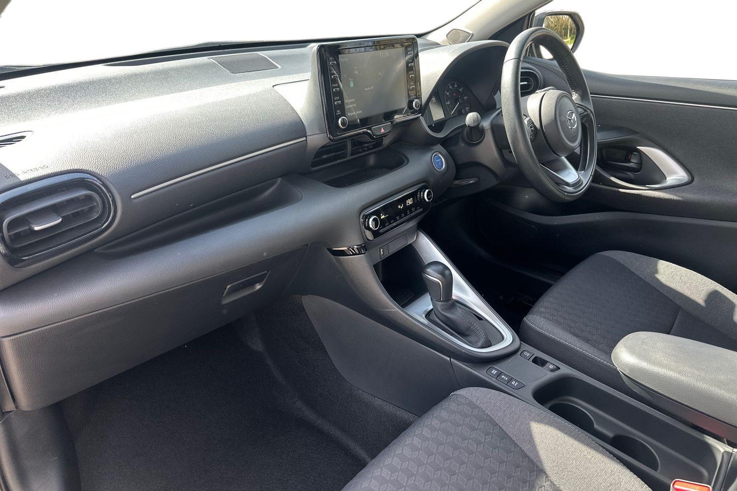 Used Mazda Mazda2 HYBRID 2023 for sale - 78015182: Photo 2