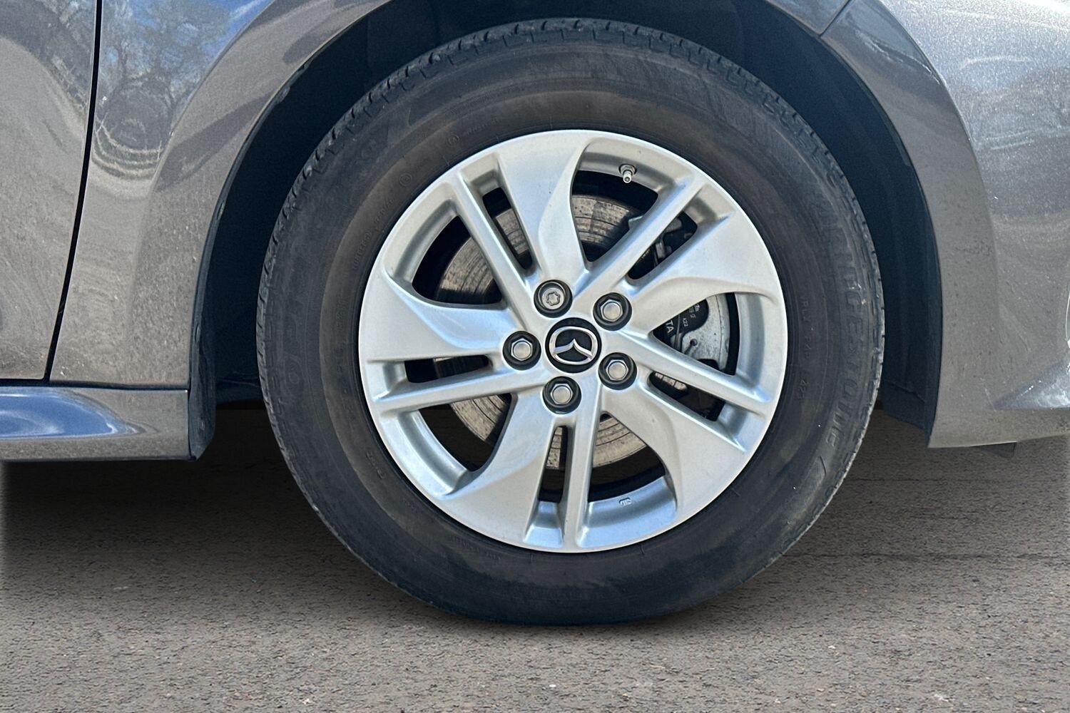 Used Mazda Mazda2 HYBRID 2023 for sale - 78015182: Photo 5