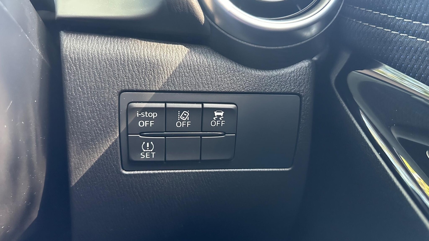 Used Mazda Mazda2 2021 for sale - 76681328: Photo 18