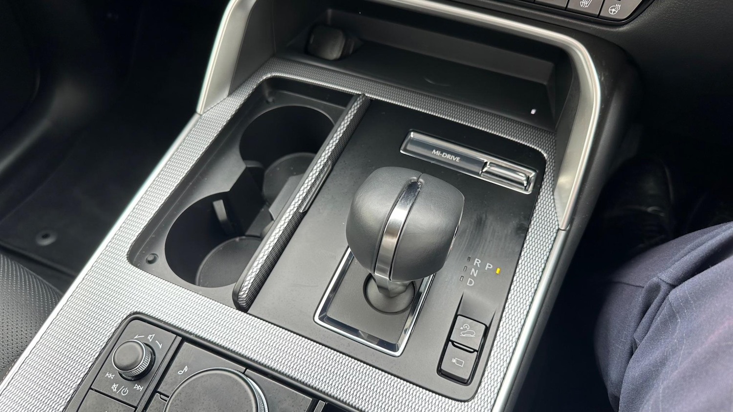 Used Mazda CX-60 2024 for sale - 76676988: Photo 9