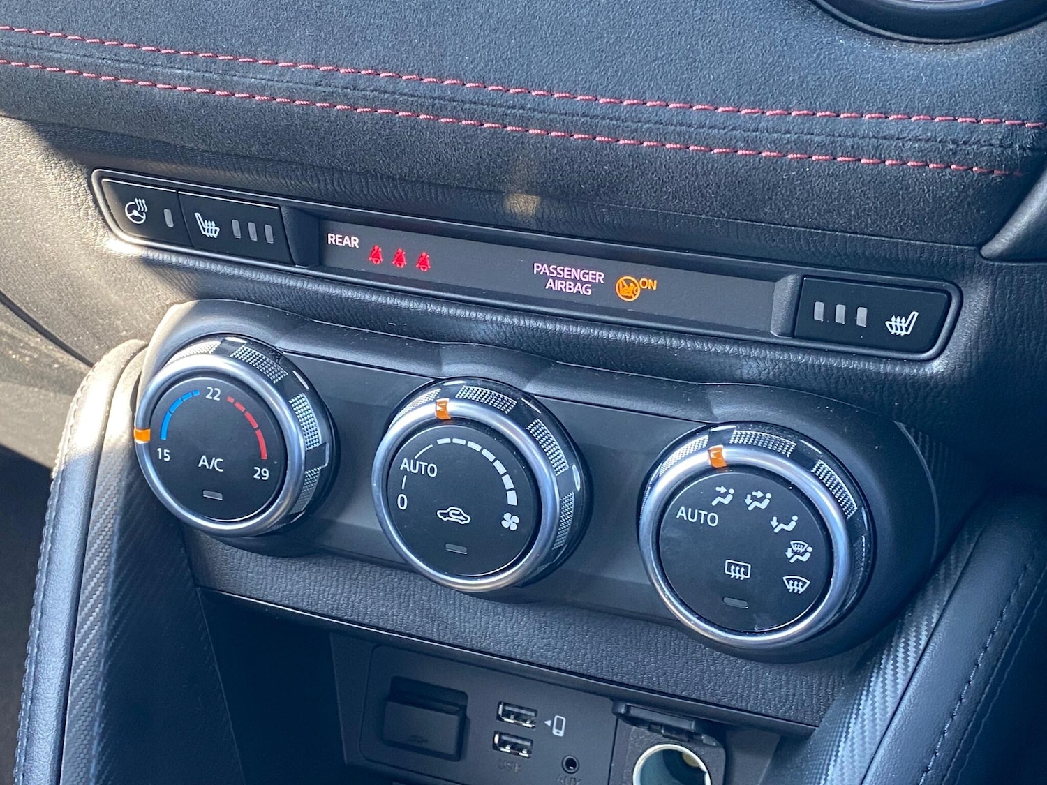 Used Mazda Mazda2 2023 for sale - 76676045: Photo 12