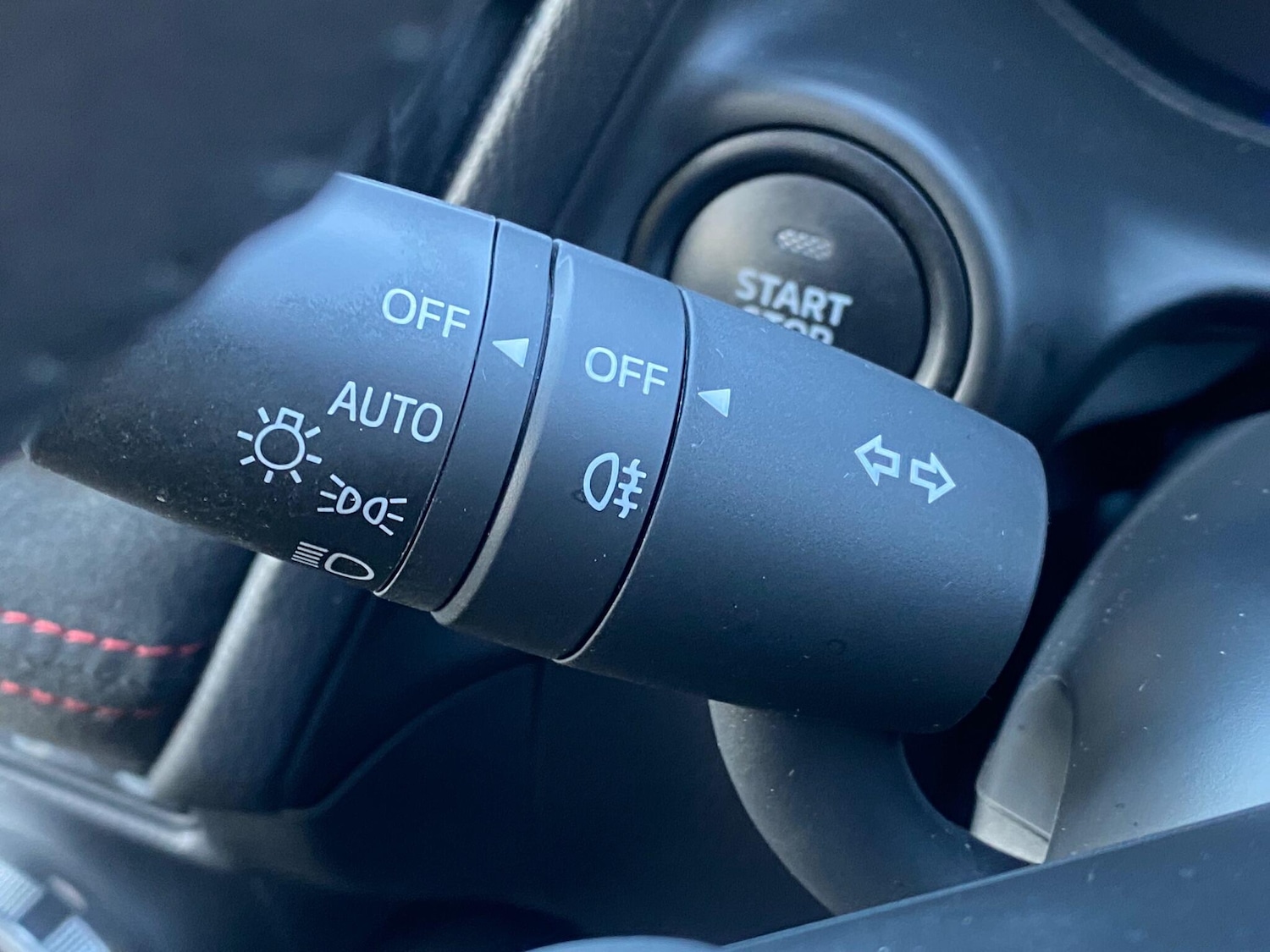 Used Mazda Mazda2 2023 for sale - 76676045: Photo 23