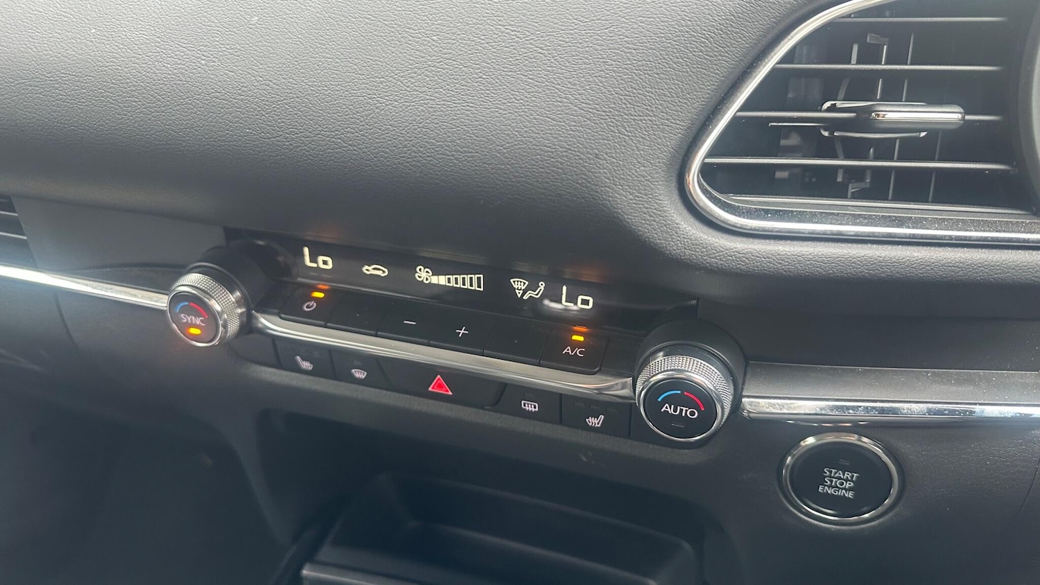 Used Mazda CX-30 2022 for sale - 76674466: Photo 17