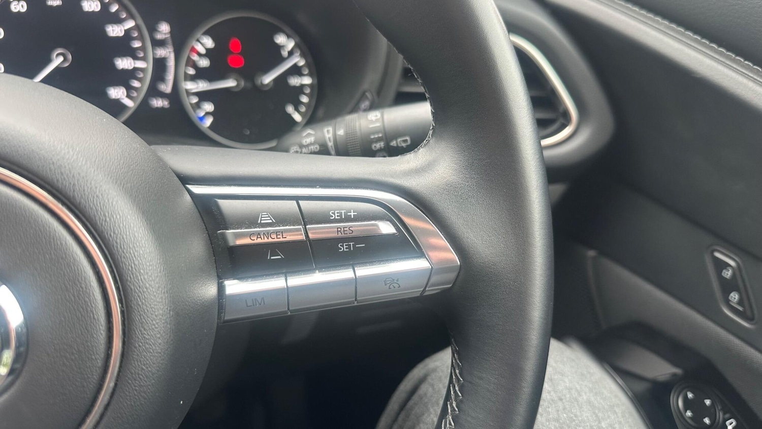 Used Mazda CX-30 2022 for sale - 76674466: Photo 19