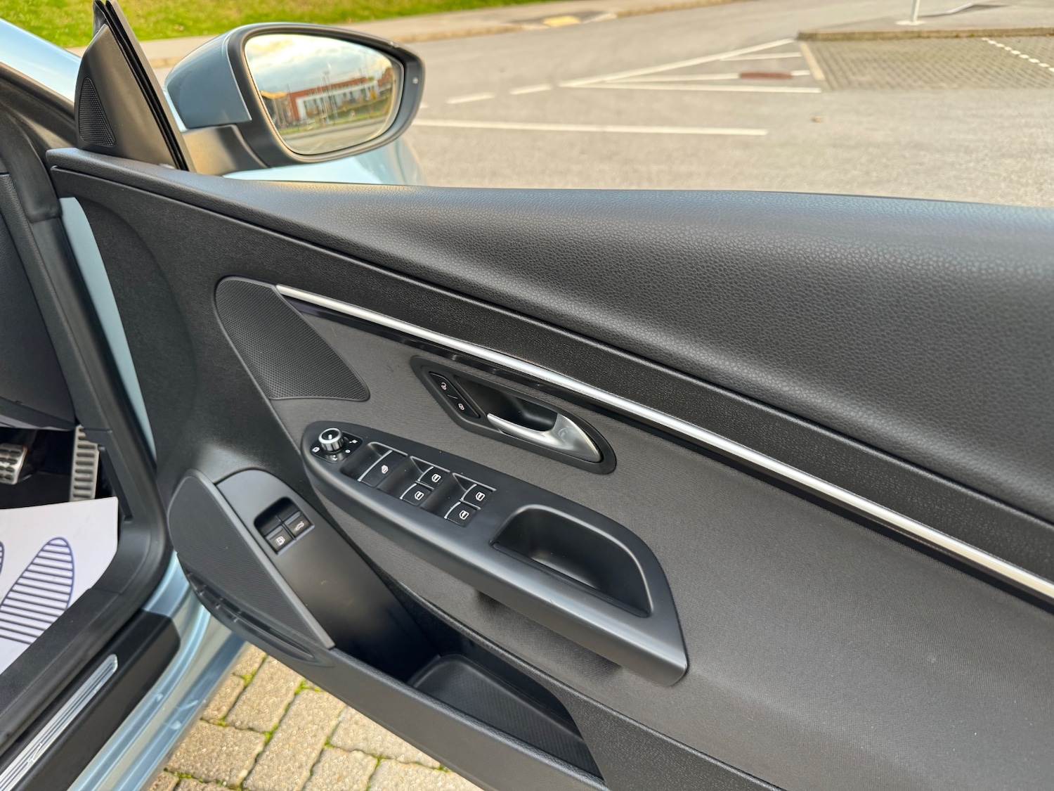 Used Volkswagen EOS 2013 for sale - 76344279: Photo 28