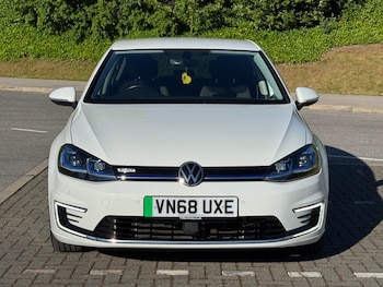 Used Volkswagen Golf 2018 for sale - 79216619: Photo