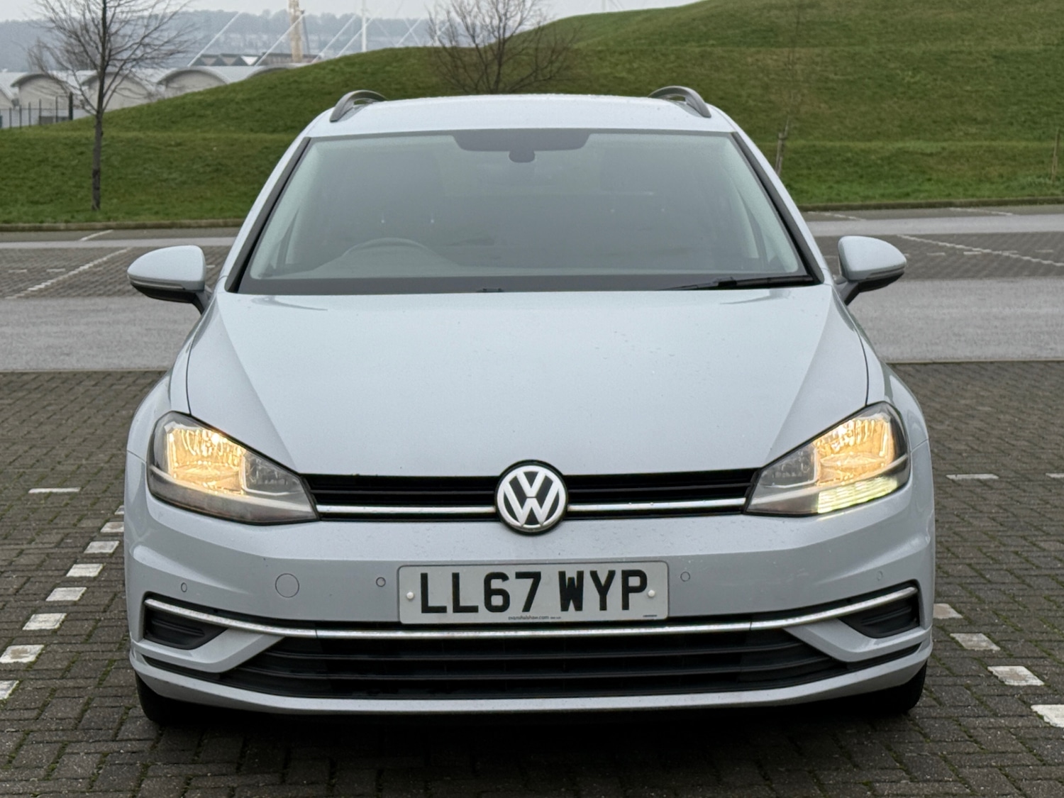 Used Volkswagen Golf 2018 for sale - 76979580: Photo 2