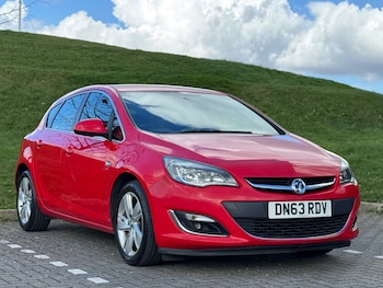 Used Vauxhall Astra 2013 for sale - 77845413: Photo