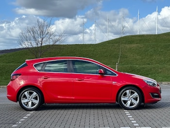 Used Vauxhall Astra 2013 for sale - 77845413: Photo