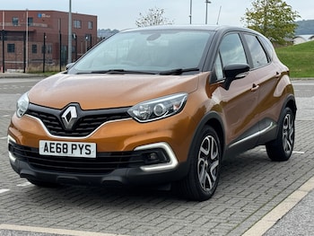 Used Renault Captur 2018 for sale - 77208604: Photo