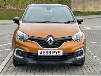 Used Renault Captur 2018 for sale - 77208604: Photo