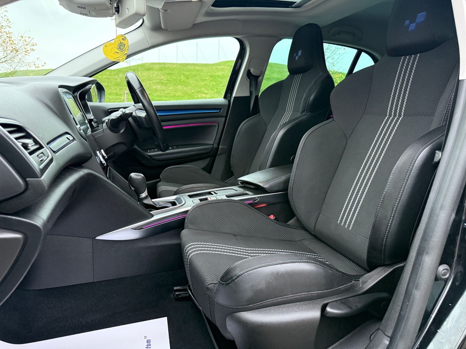 Used Renault Megane 2018 for sale - 76196162: Photo 20