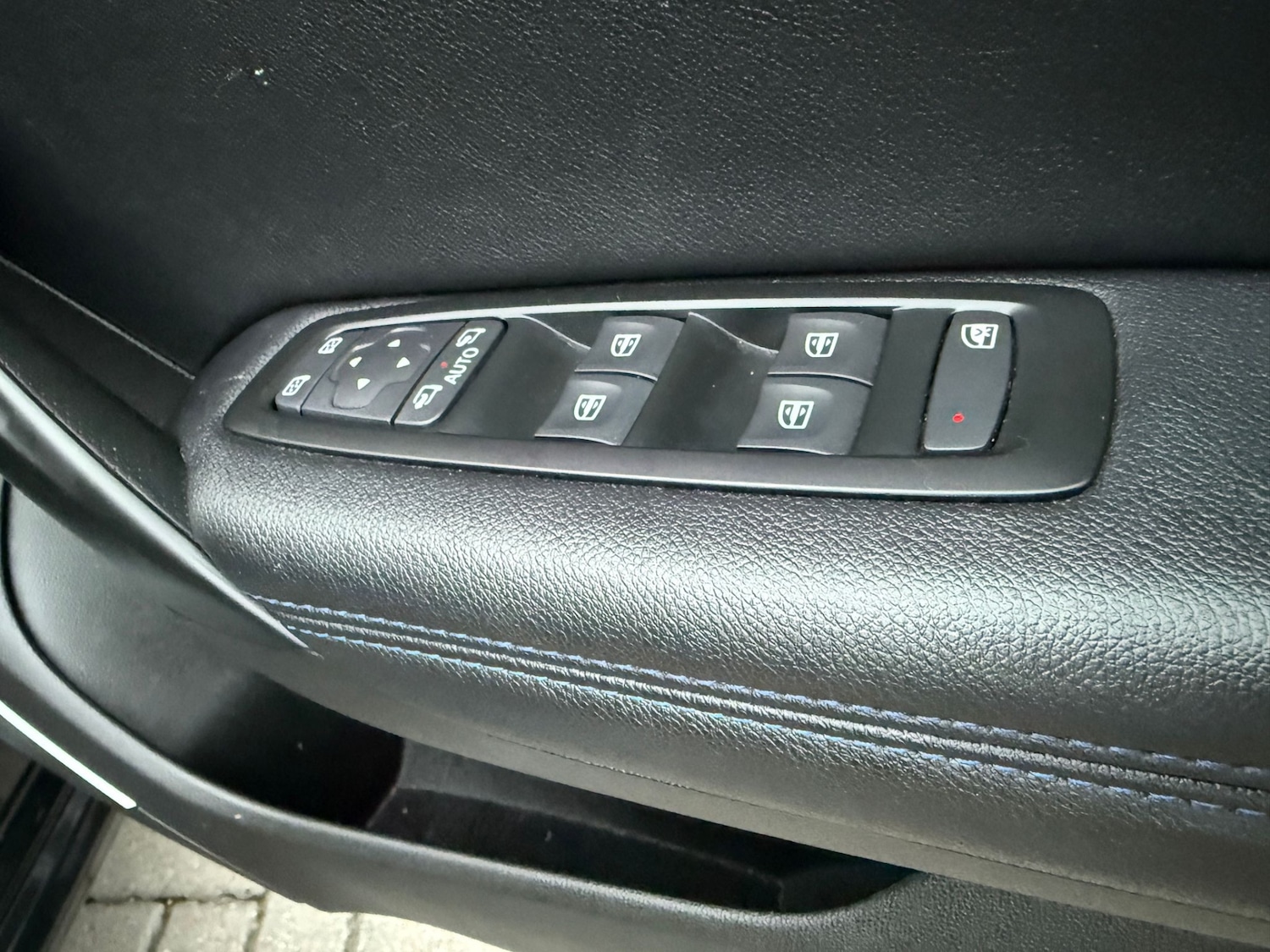 Used Renault Megane 2018 for sale - 76196162: Photo 30