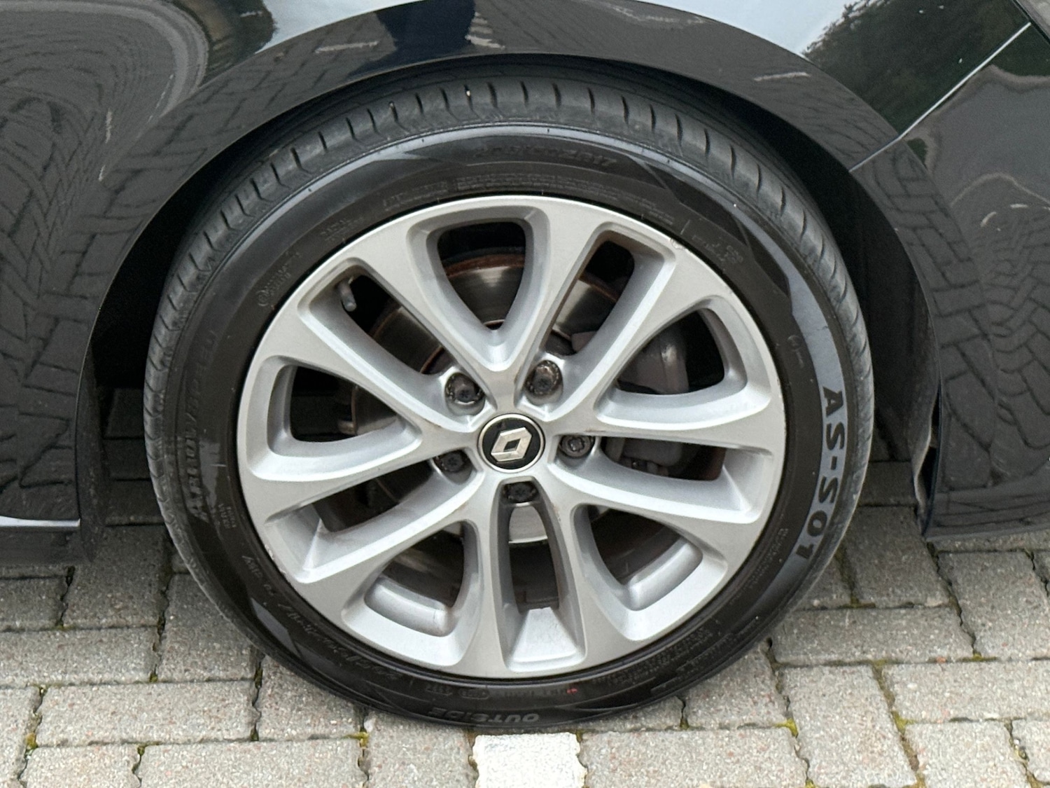 Used Renault Megane 2018 for sale - 76196162: Photo 48