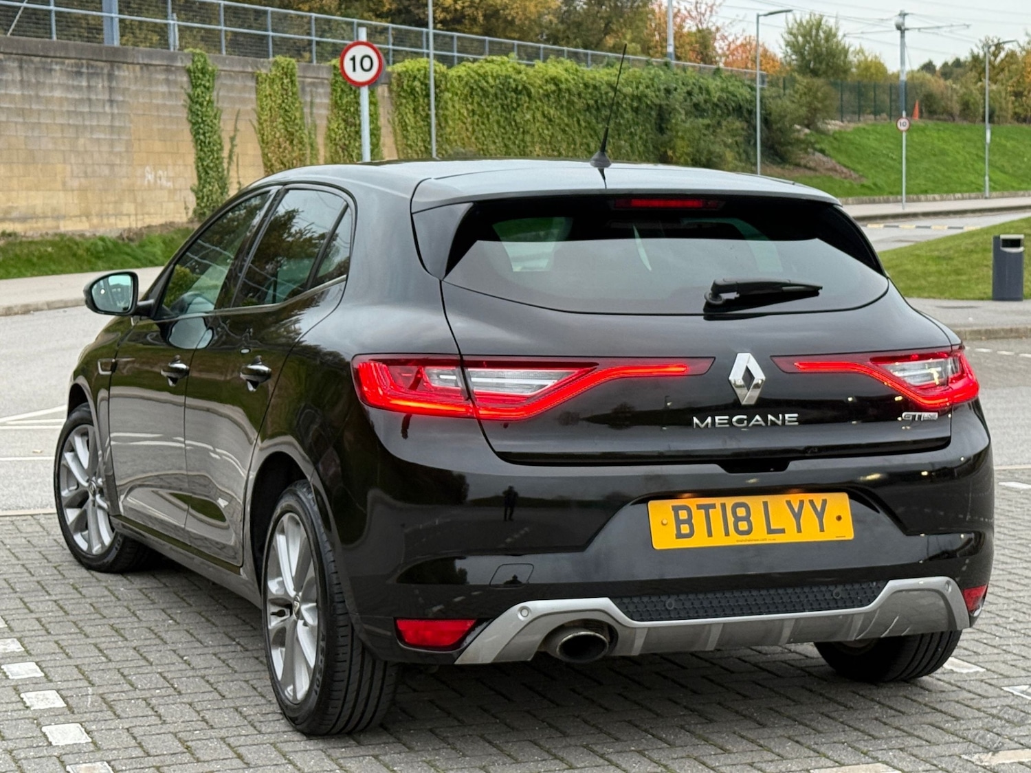 Used Renault Megane 2018 for sale - 76196162: Photo 50