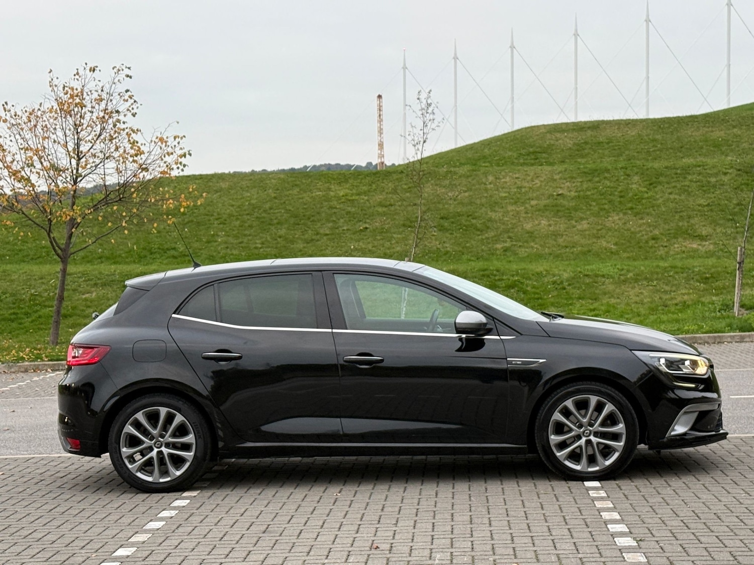 Used Renault Megane 2018 for sale - 76196162: Photo 8