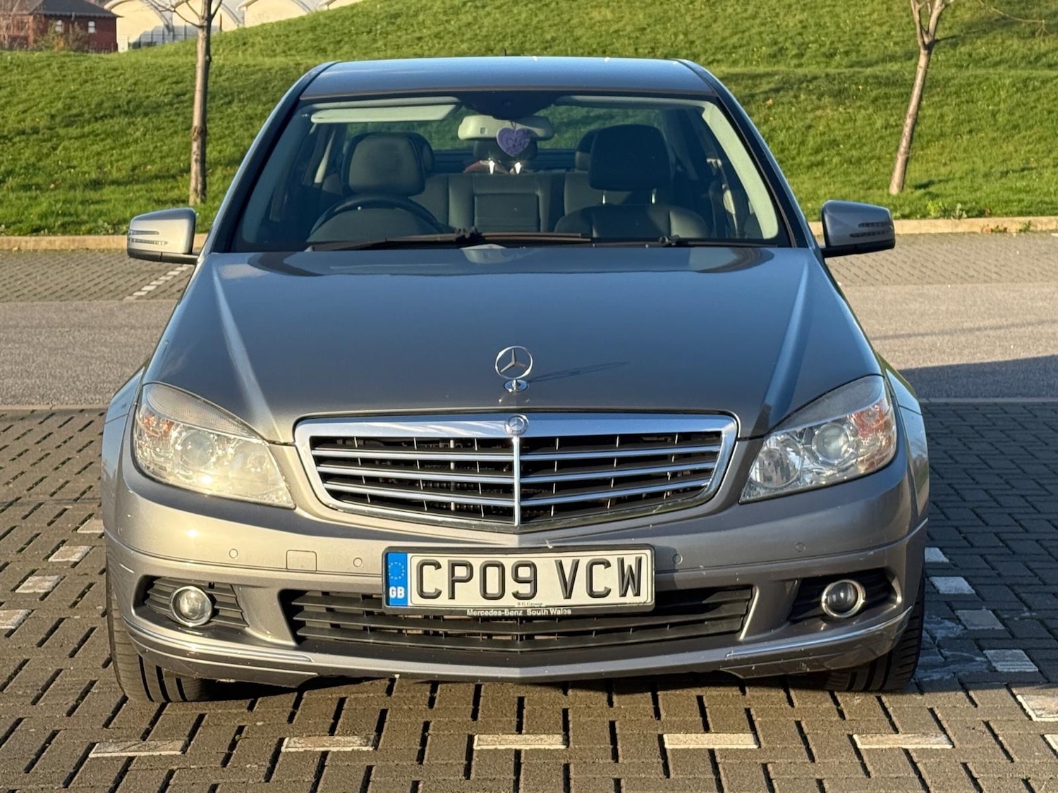 Used Mercedes-Benz C Class 2009 for sale - 76611584: Photo 2