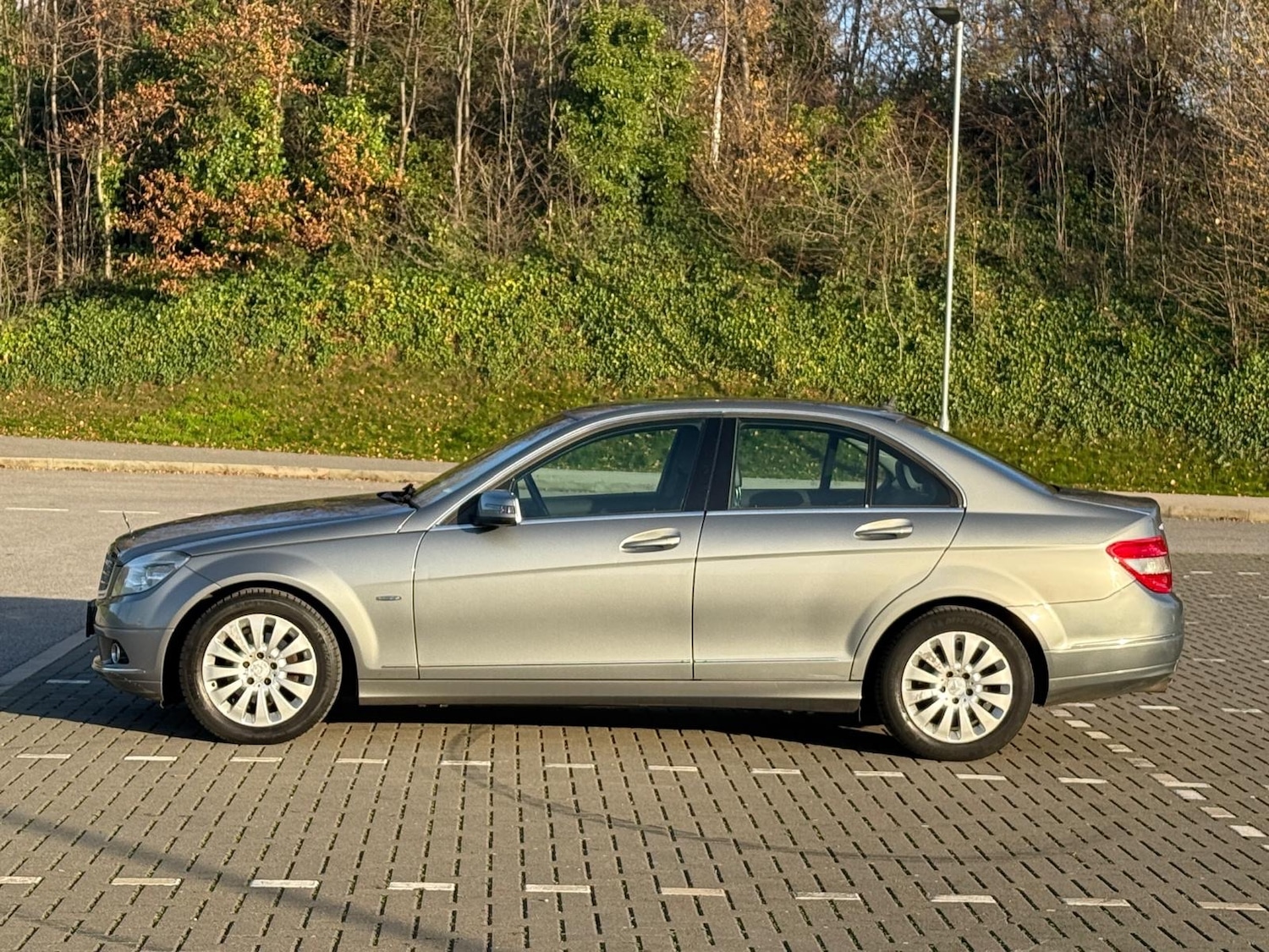 Used Mercedes-Benz C Class 2009 for sale - 76611584: Photo 26