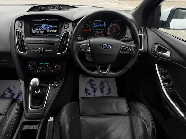 Used Ford Focus 2016 for sale - 76077567: Photo 13
