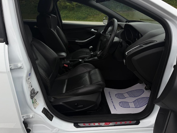 Used Ford Focus 2016 for sale - 76077567: Photo 14
