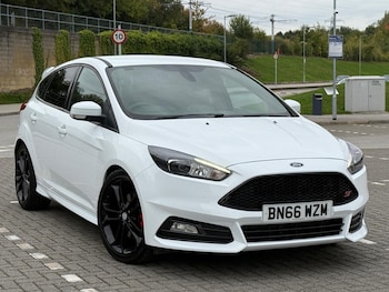 Used Ford Focus 2016 for sale - 76077567: Photo 3