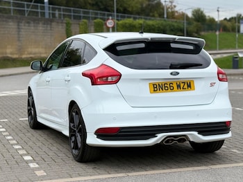 Used Ford Focus 2016 for sale - 76077567: Photo 4