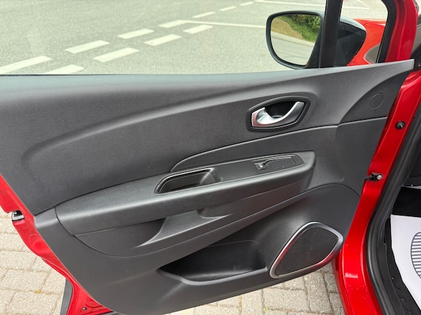 Used Renault Captur 2019 for sale - 75627418: Photo 30