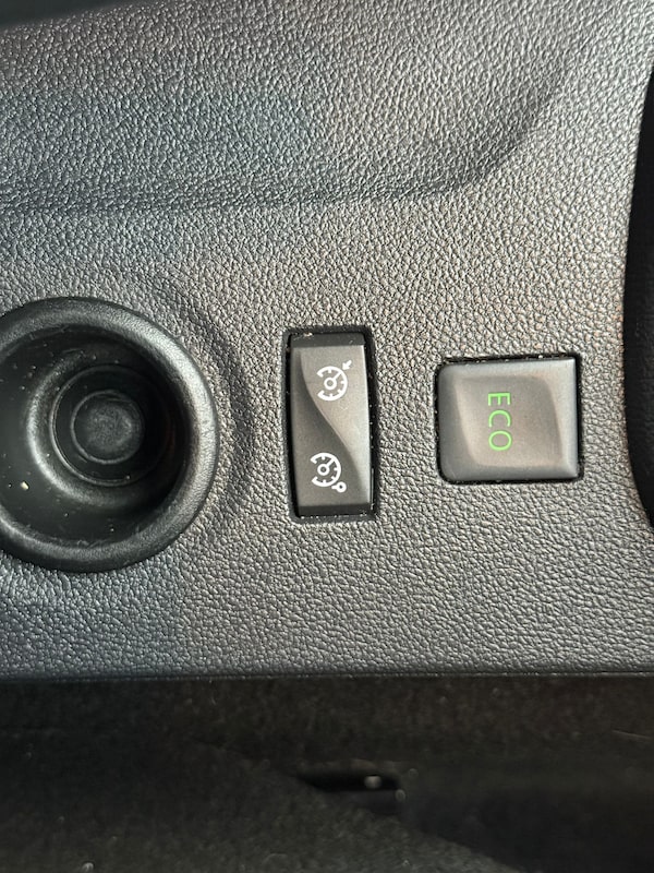 Used Renault Captur 2019 for sale - 75627418: Photo 31