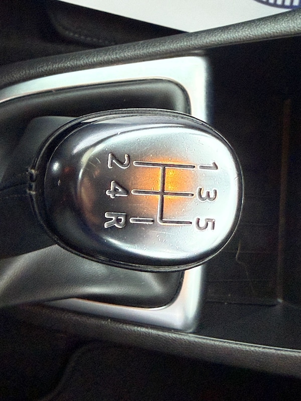 Used Renault Captur 2019 for sale - 75627418: Photo 32
