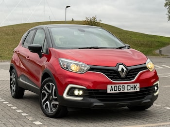 Used Renault Captur 2019 for sale - 75627418: Photo