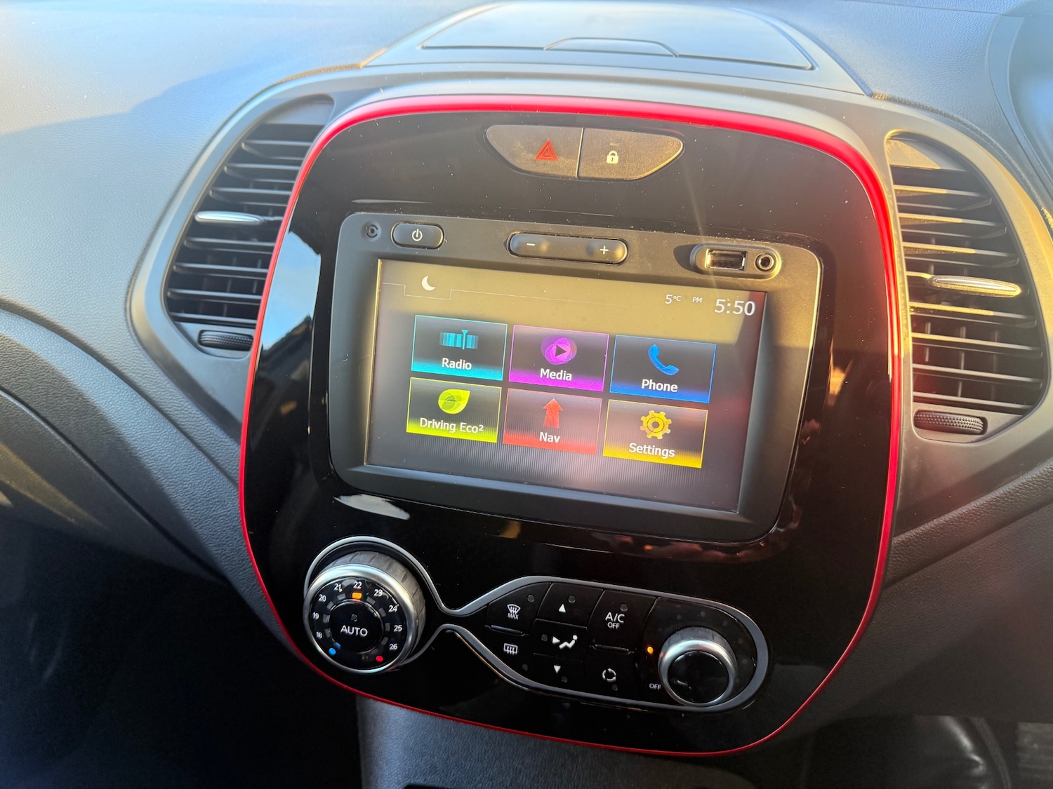 Used Renault Captur 2017 for sale - 78061549: Photo 7